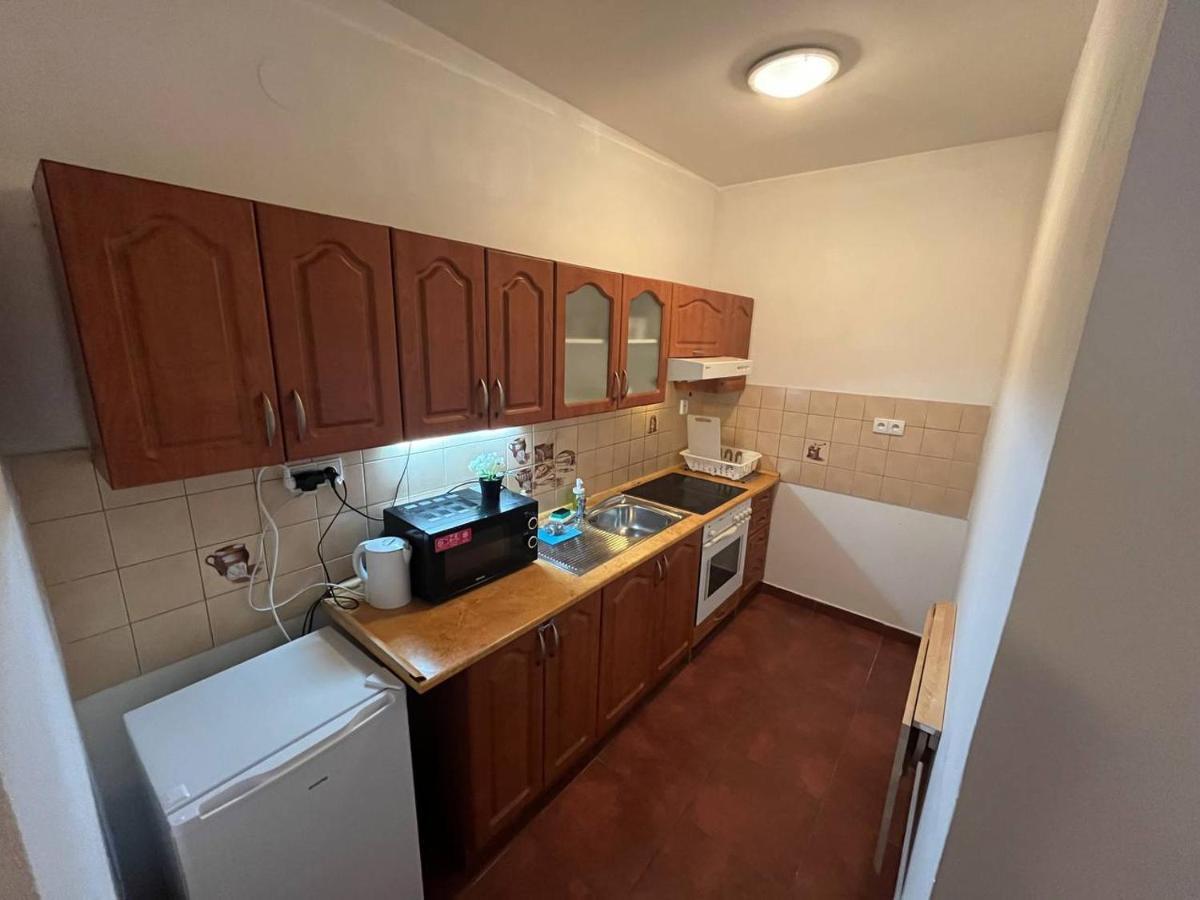 Apartments Spolkova Брно Екстер'єр фото