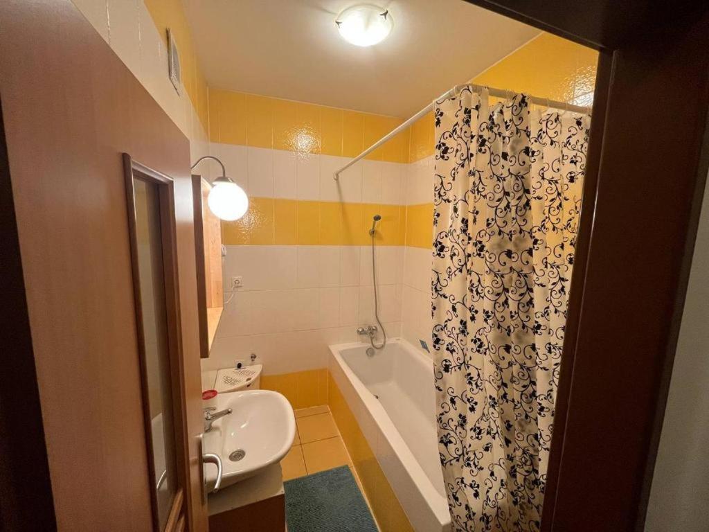 Apartments Spolkova Брно Екстер'єр фото